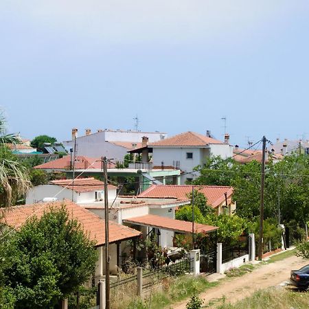 Ioannis Avrades Apartments Agiakampos  Exteriör bild